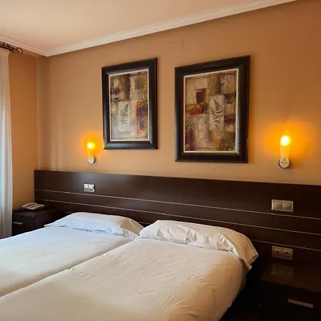 Hotell Santa Teresa 3*