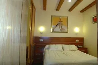 Santa Teresa 3*